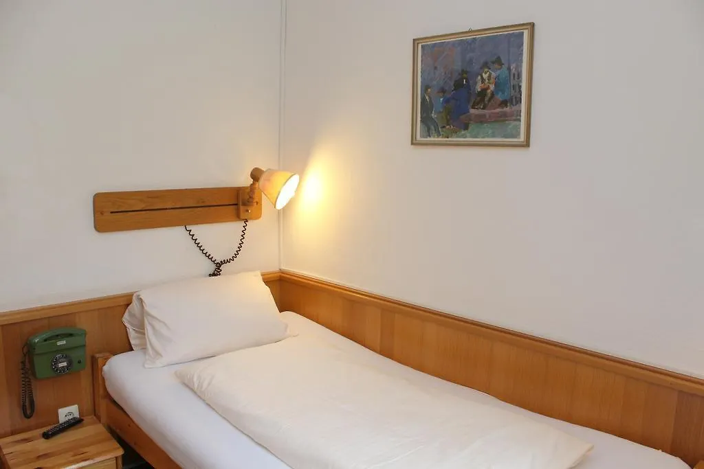 Hotel Hottmann Stuttgart 3*,